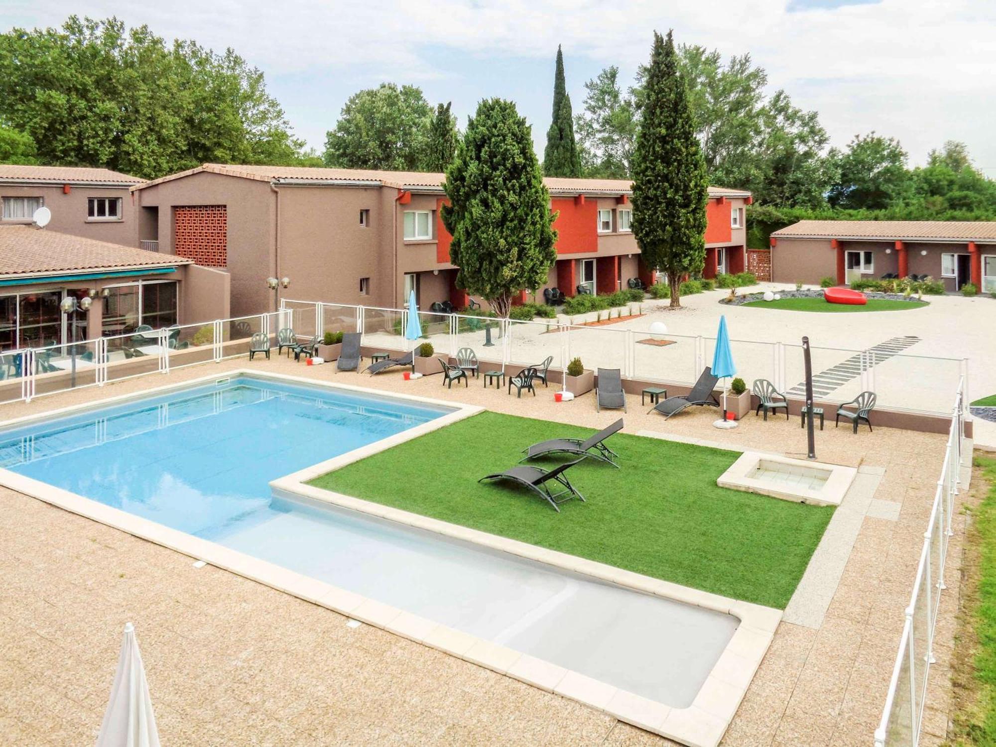 Отель Ibis Montelimar Nord Saulce-sur-Rhone Экстерьер фото