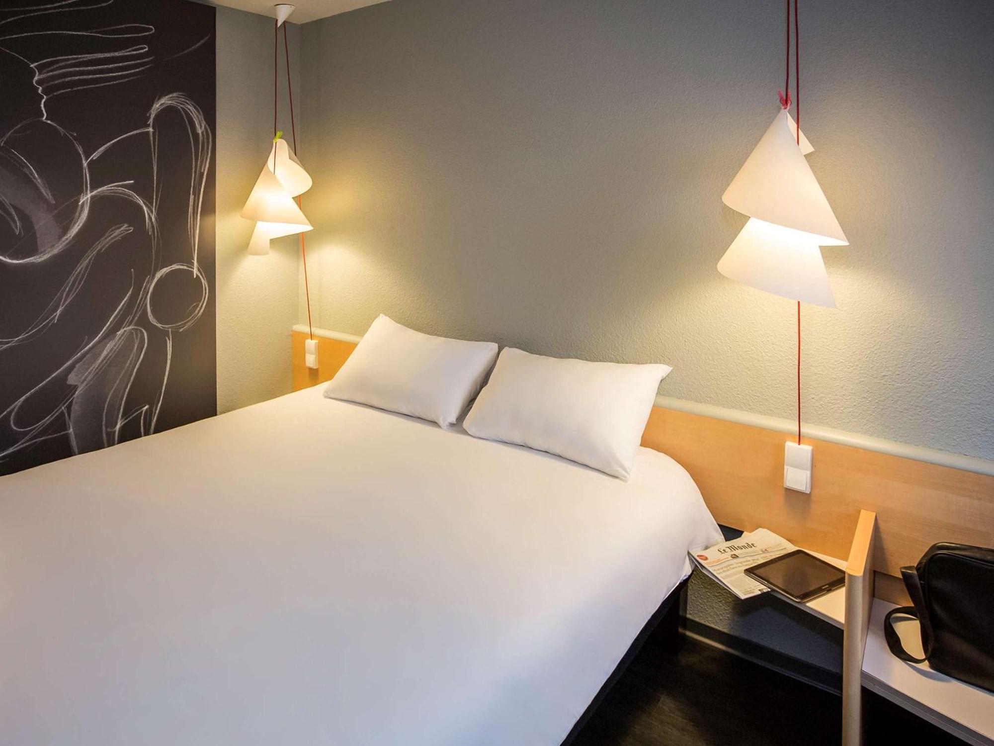 Отель Ibis Montelimar Nord Saulce-sur-Rhone Экстерьер фото